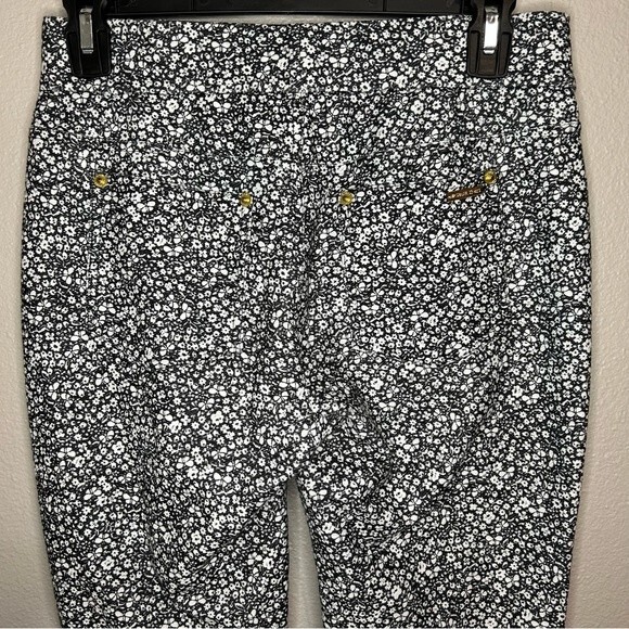 Michael Kors butterfly & floral print pull on pants size small - Picture 5 of 7